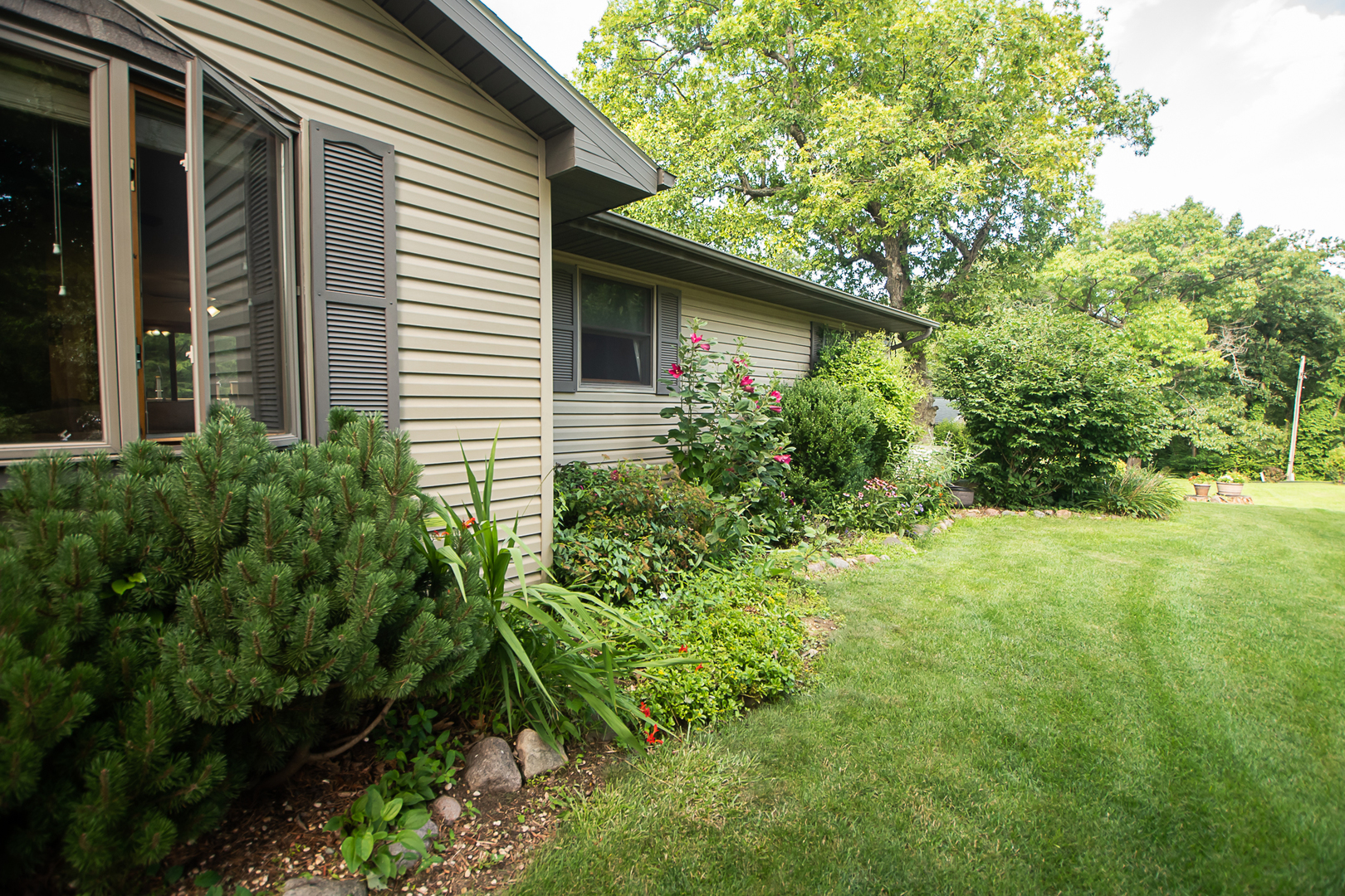 7830 W Renee Rue