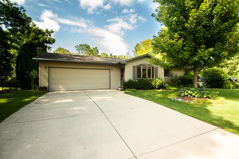 Photo of 7830 W Renee Rue, Dixon, IL 61021 (MLS # 12422996)