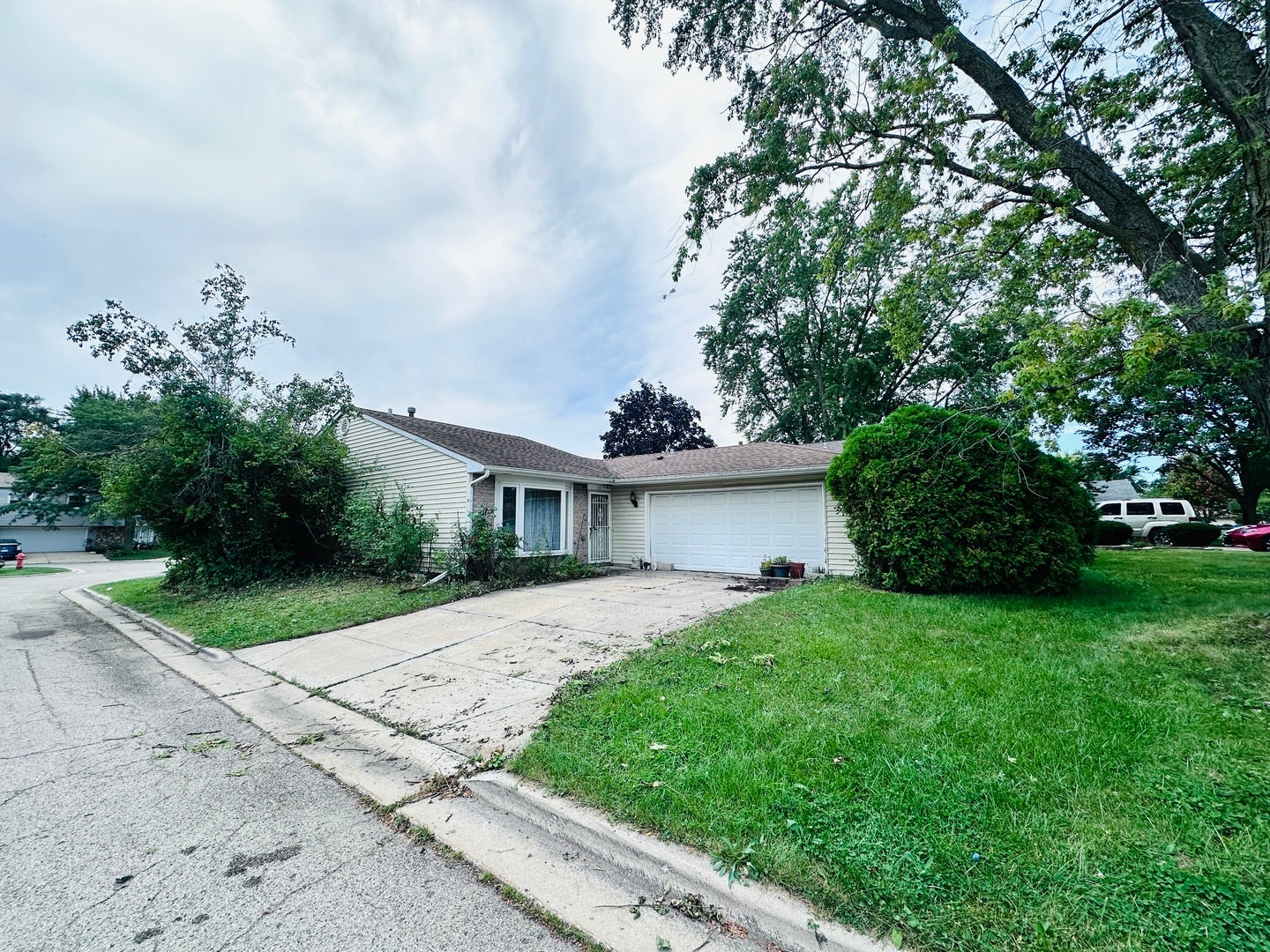 87 Highbury Drive
