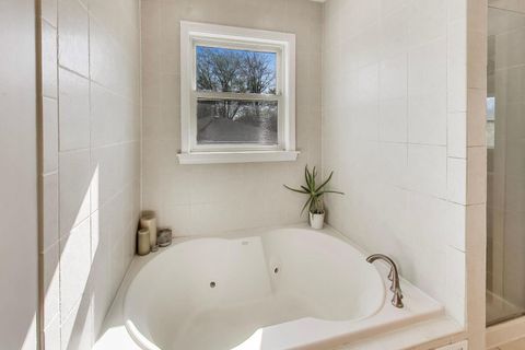Tiny photo for 513 E Central Road, Arlington Heights, IL 60005 (MLS # 12626354)