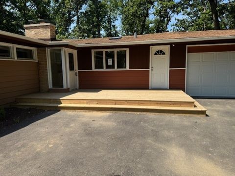 Tiny photo for 28450 N Shagbark Lane, Libertyville, IL 60048 (MLS # 12433809)