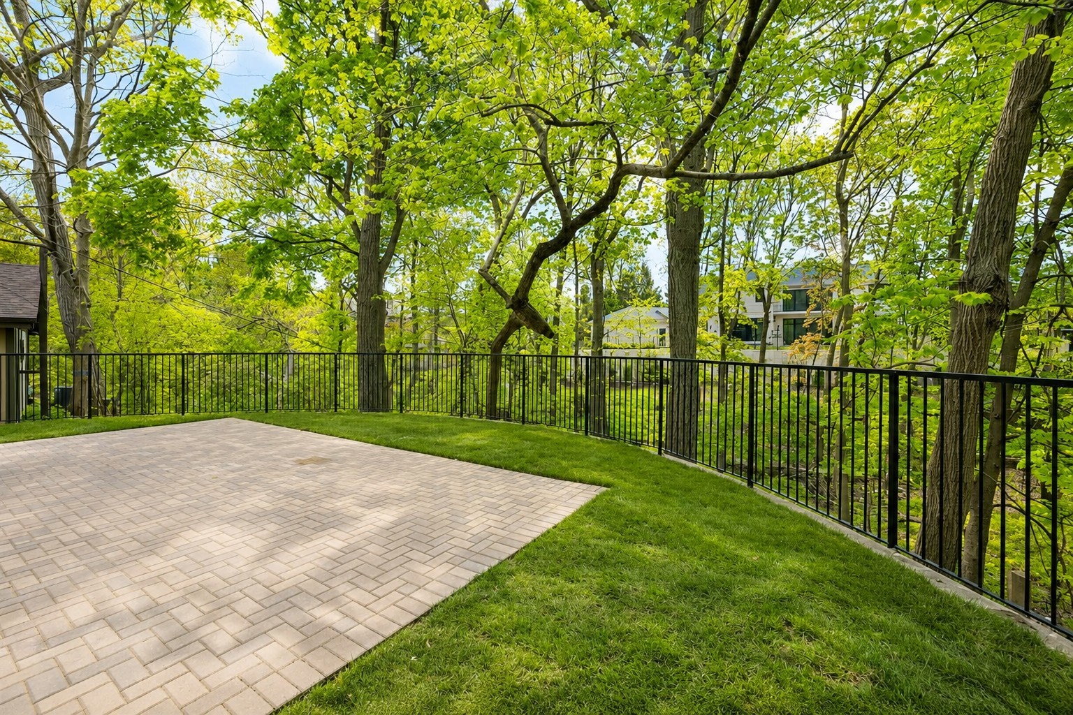 120 Crescent Drive