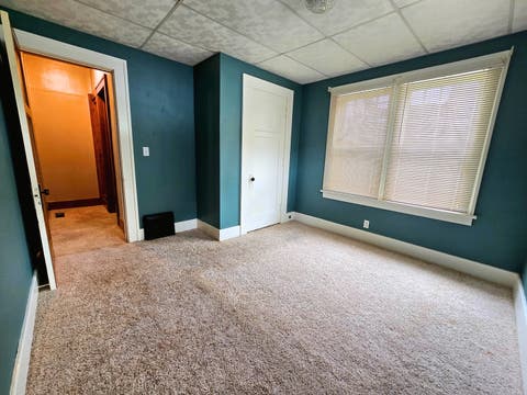 Tiny photo for 270 18th Place, Clinton, IA 52732 (MLS # 12722445)