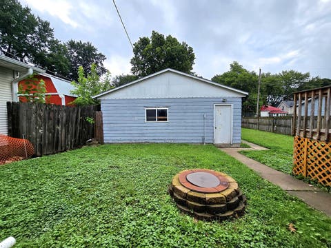 Tiny photo for 270 18th Place, Clinton, IA 52732 (MLS # 12722445)