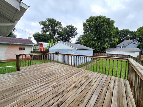 Tiny photo for 270 18th Place, Clinton, IA 52732 (MLS # 12722445)