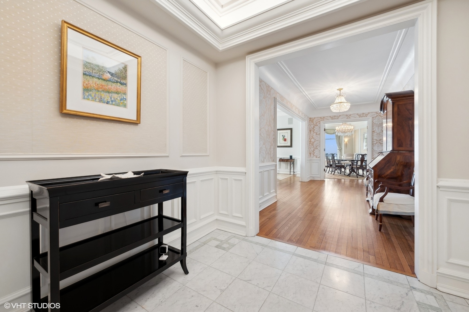 999 N Lake Shore Drive 6B