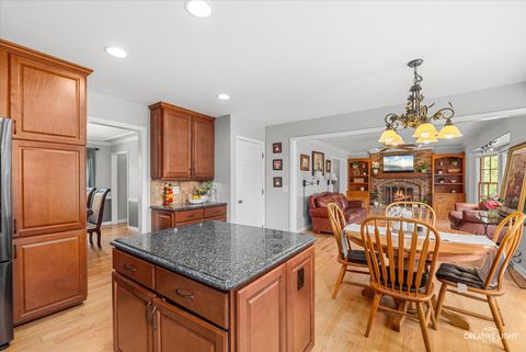 Tiny photo for 1628 Westminster Drive, Naperville, IL 60563 (MLS # 12622379)