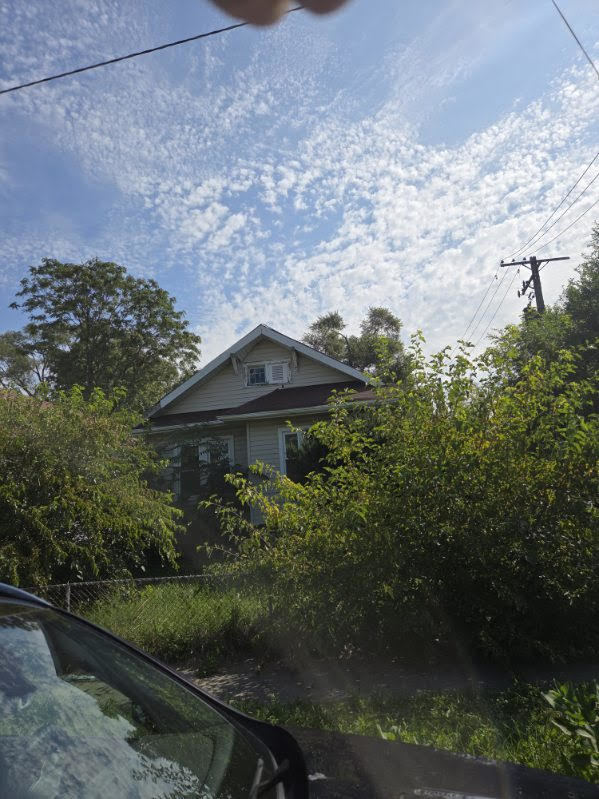 10243 S Lafayette Avenue