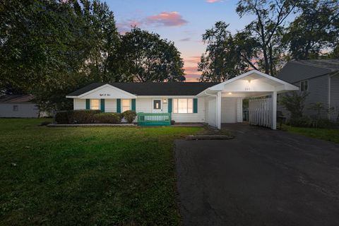Photo of 805 Cypress Lane, Joliet, IL 60435 (MLS # 12481926)