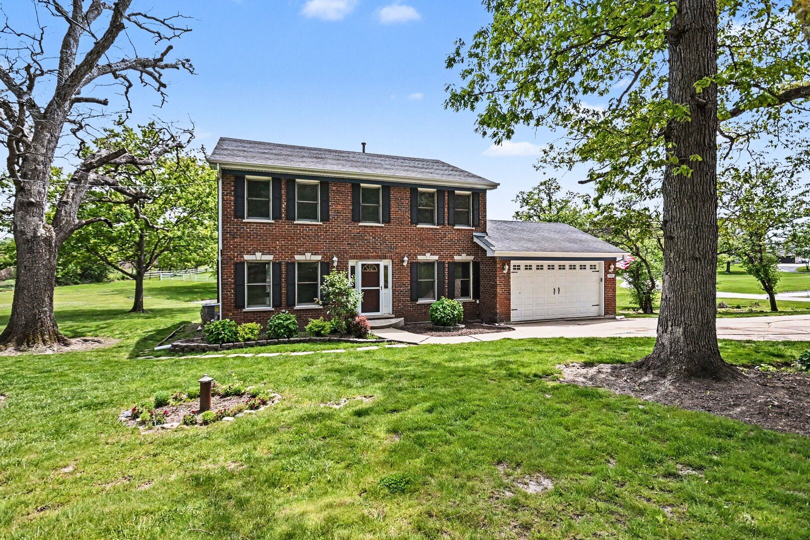 23115 S Hidden Lake Trail