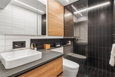 Tiny photo for 2656 W Gunnison Street #1, Chicago, IL 60625 (MLS # 12627656)