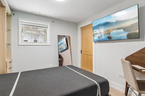 Tiny photo for 2656 W Gunnison Street #1, Chicago, IL 60625 (MLS # 12627656)