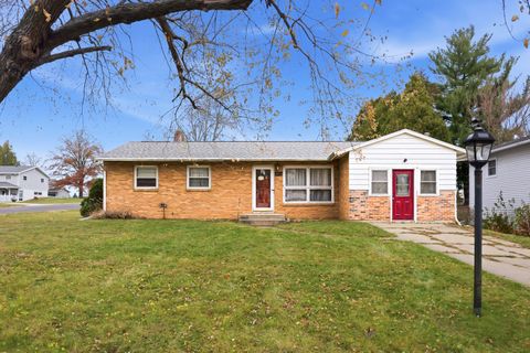 Photo of 1864 Revere Street, Freeport, IL 61032 (MLS # 12514994)