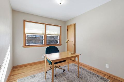 Tiny photo for 71 CRESTWOOD Terrace, Davenport, IA 52803 (MLS # 100000301)