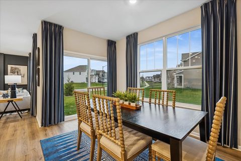 Tiny photo for Algonquin, IL 60102 (MLS # 12520602)