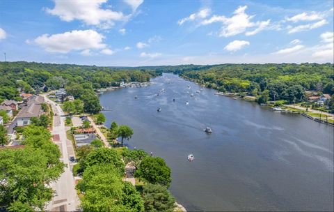 Tiny photo for Algonquin, IL 60102 (MLS # 12520602)