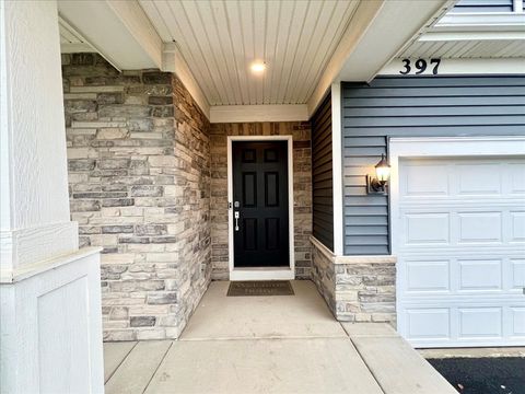 Tiny photo for Algonquin, IL 60102 (MLS # 12520602)