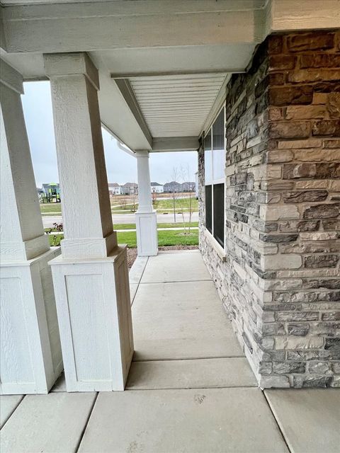 Tiny photo for Algonquin, IL 60102 (MLS # 12520602)