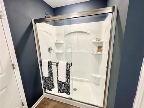 Tiny photo for Algonquin, IL 60102 (MLS # 12520602)