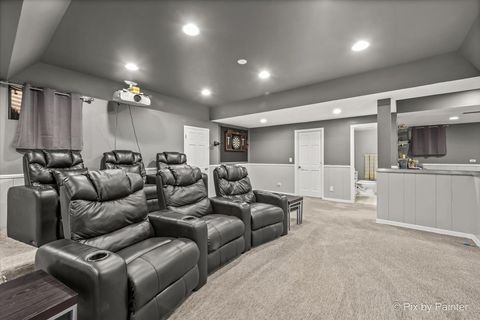 Tiny photo for 8 Moate Lane, Barrington Hills, IL 60010 (MLS # 12614661)