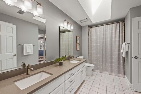 Tiny photo for 8 Moate Lane, Barrington Hills, IL 60010 (MLS # 12614661)