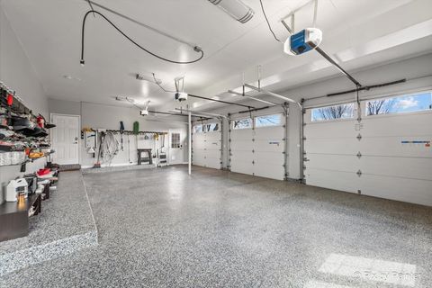 Tiny photo for 8 Moate Lane, Barrington Hills, IL 60010 (MLS # 12614661)