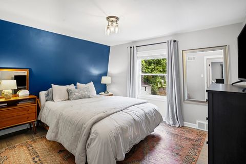 Tiny photo for 449 Longfellow Avenue, Glen Ellyn, IL 60137 (MLS # 12521260)