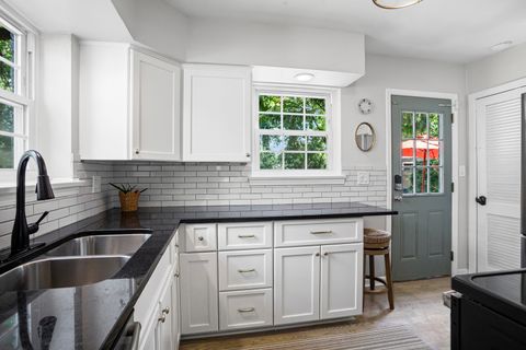 Tiny photo for 449 Longfellow Avenue, Glen Ellyn, IL 60137 (MLS # 12521260)