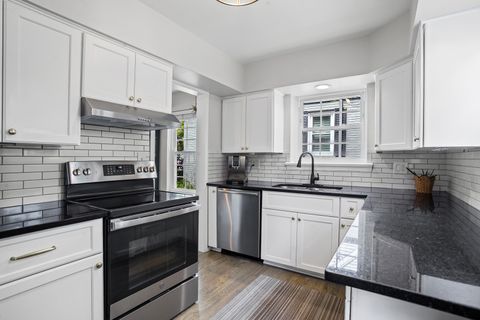 Tiny photo for 449 Longfellow Avenue, Glen Ellyn, IL 60137 (MLS # 12521260)