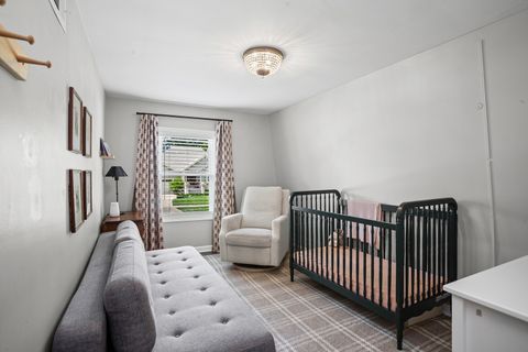 Tiny photo for 449 Longfellow Avenue, Glen Ellyn, IL 60137 (MLS # 12521260)