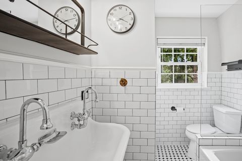 Tiny photo for 449 Longfellow Avenue, Glen Ellyn, IL 60137 (MLS # 12521260)