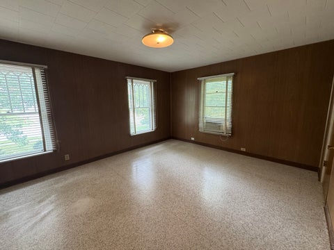 Tiny photo for 146 N Washington Street, Duquoin, IL 62832 (MLS # 12768741)