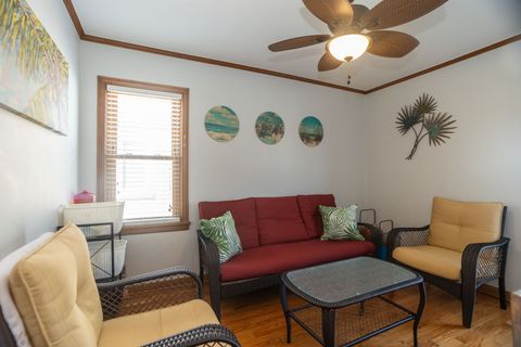Tiny photo for 5121 N Nottingham Avenue, Chicago, IL 60656 (MLS # 12633847)