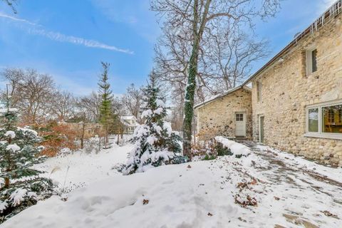 Tiny photo for 205 Orchard Road, North Barrington, IL 60010 (MLS # 12531077)
