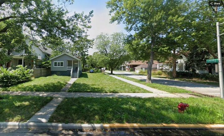 Photo 1 of 1 — 10232 S Eggleston Avenue, Chicago, IL 60628