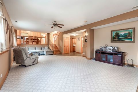 Tiny photo for 8106 Nashville Avenue, Burbank, IL 60459 (MLS # 12522279)