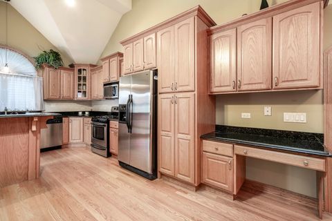 Tiny photo for 8106 Nashville Avenue, Burbank, IL 60459 (MLS # 12522279)