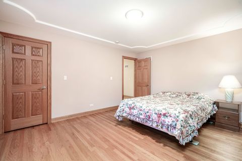 Tiny photo for 8106 Nashville Avenue, Burbank, IL 60459 (MLS # 12522279)