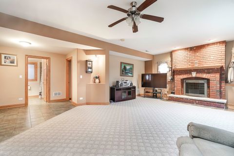 Tiny photo for 8106 Nashville Avenue, Burbank, IL 60459 (MLS # 12522279)