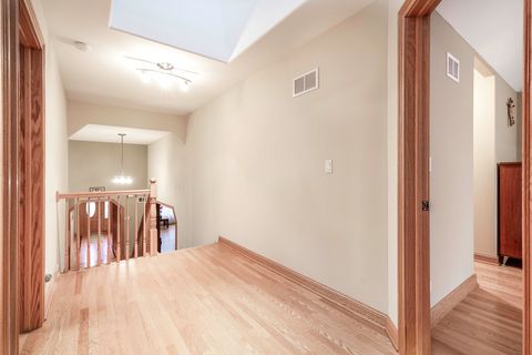 Tiny photo for 8106 Nashville Avenue, Burbank, IL 60459 (MLS # 12522279)