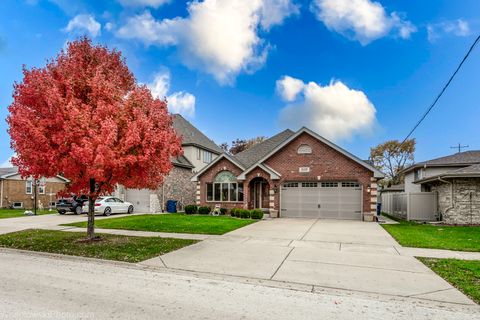 Tiny photo for 8106 Nashville Avenue, Burbank, IL 60459 (MLS # 12522279)