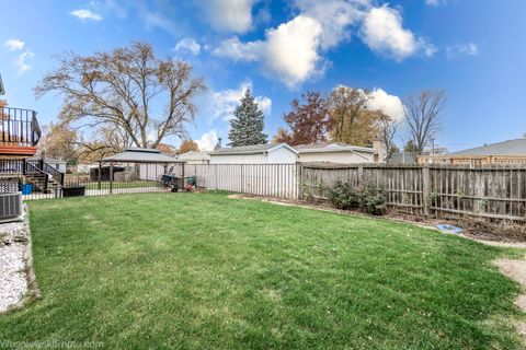 Tiny photo for 8106 Nashville Avenue, Burbank, IL 60459 (MLS # 12522279)