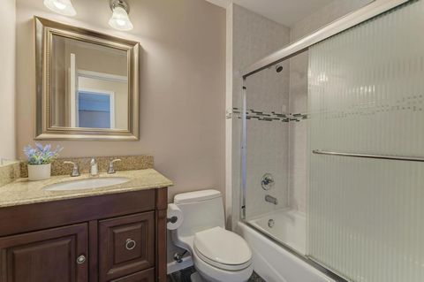 Tiny photo for 182 Lockwood Lane, Bloomingdale, IL 60108 (MLS # 12572565)