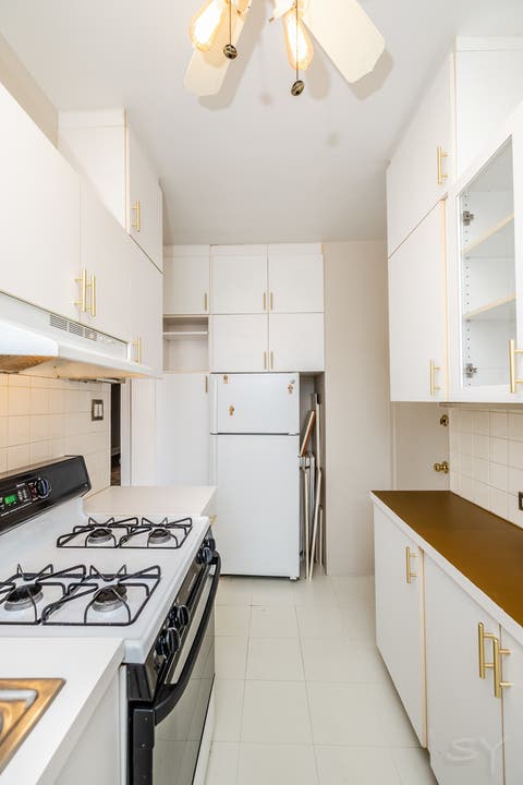 Tiny photo for 3520 N LAKE SHORE Drive #3K, Chicago, IL 60657 (MLS # 12714673)