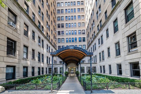 Tiny photo for 3520 N LAKE SHORE Drive #3K, Chicago, IL 60657 (MLS # 12714673)