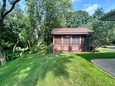 Tiny photo for 21554 W Countryside Valley Drive, Mundelein, IL 60060 (MLS # 12731231)