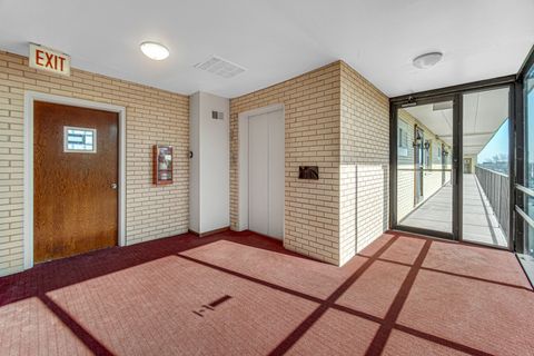 Tiny photo for 4572 N Milwaukee Avenue #5H, Chicago, IL 60630 (MLS # 12566778)