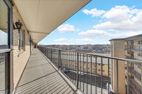 Tiny photo for 4572 N Milwaukee Avenue #5H, Chicago, IL 60630 (MLS # 12566778)