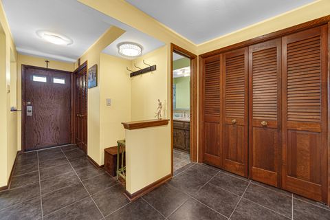 Tiny photo for 4572 N Milwaukee Avenue #5H, Chicago, IL 60630 (MLS # 12566778)