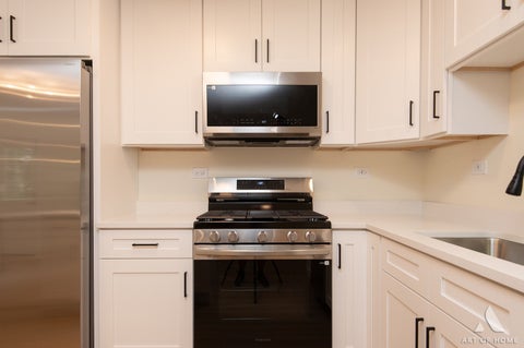 Tiny photo for 910 College Avenue, Matteson, IL 60443 (MLS # 12709401)